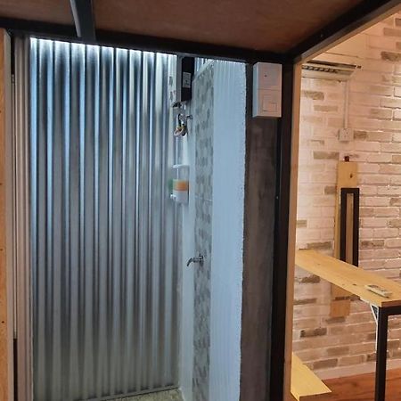 Tiny Home Miri Bagian luar foto